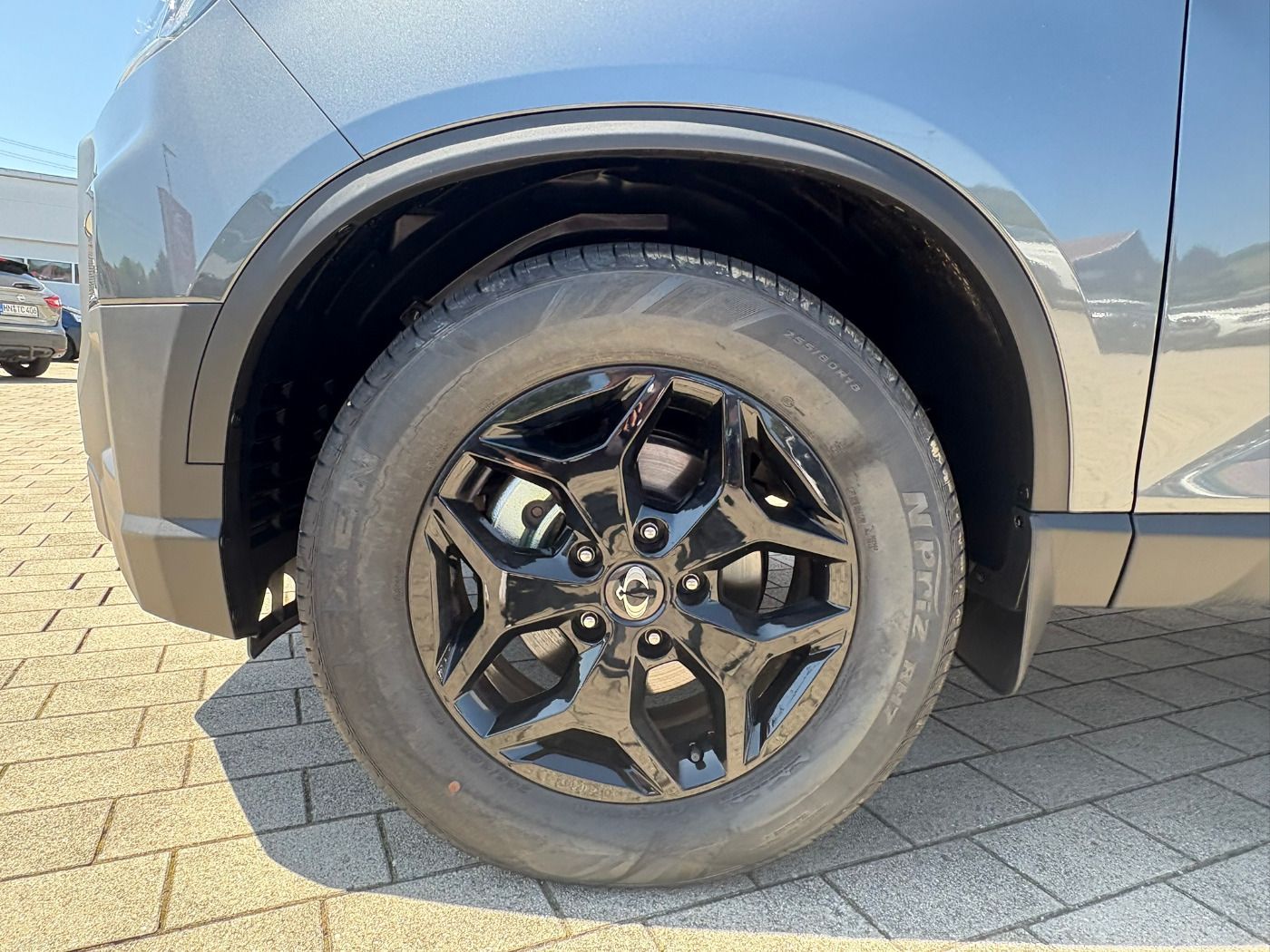Fahrzeugabbildung KGM Musso Grand 2.2D Black Line 4WD Autom.