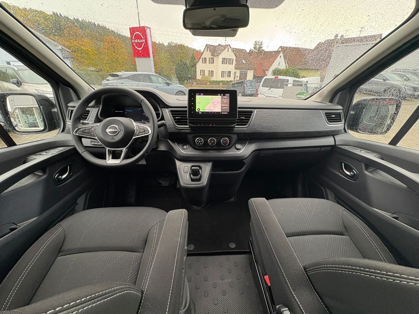 Fahrzeugabbildung Nissan Primastar Kombi L2H1 Tekna dCI 170 3.0t ACC+LED