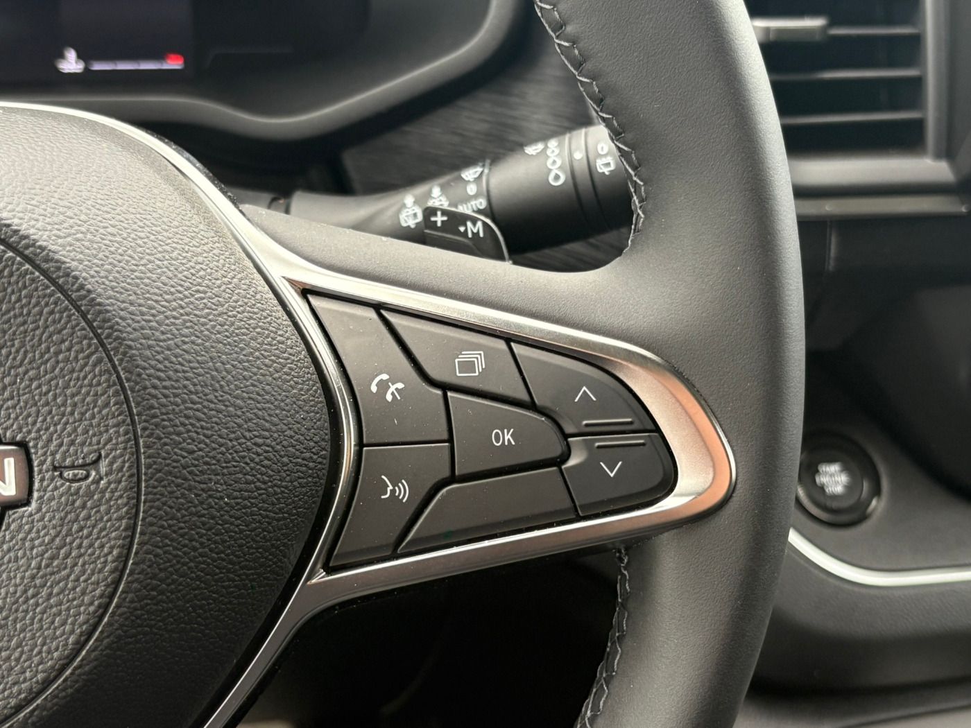 Fahrzeugabbildung Nissan Primastar Kombi L2H1 Tekna dCI 170 3.0t ACC+LED