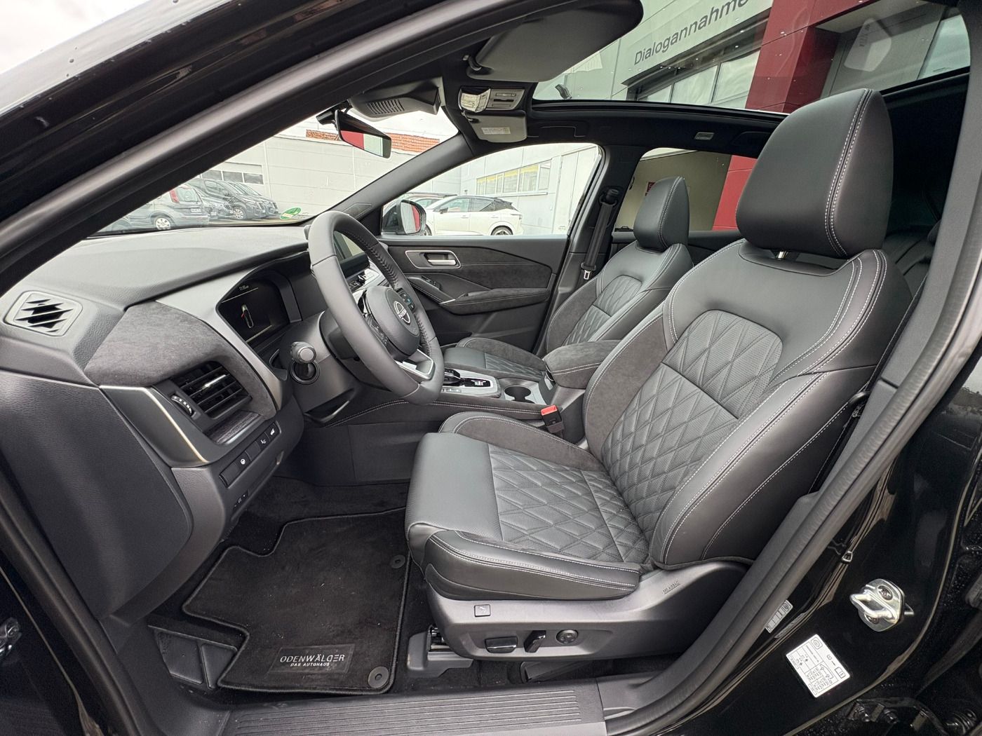Fahrzeugabbildung Nissan Qashqai 1.5 VC-T Tekna+ e-Power Technologie Pake