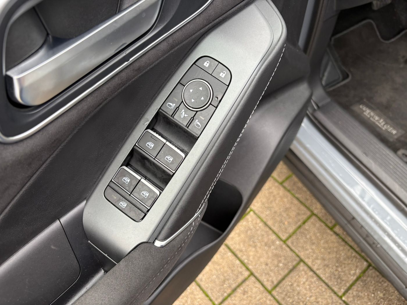 Fahrzeugabbildung Nissan Qashqai 1.5 VC-T Tekna+ e-Power ACC+LED+Navi+SD