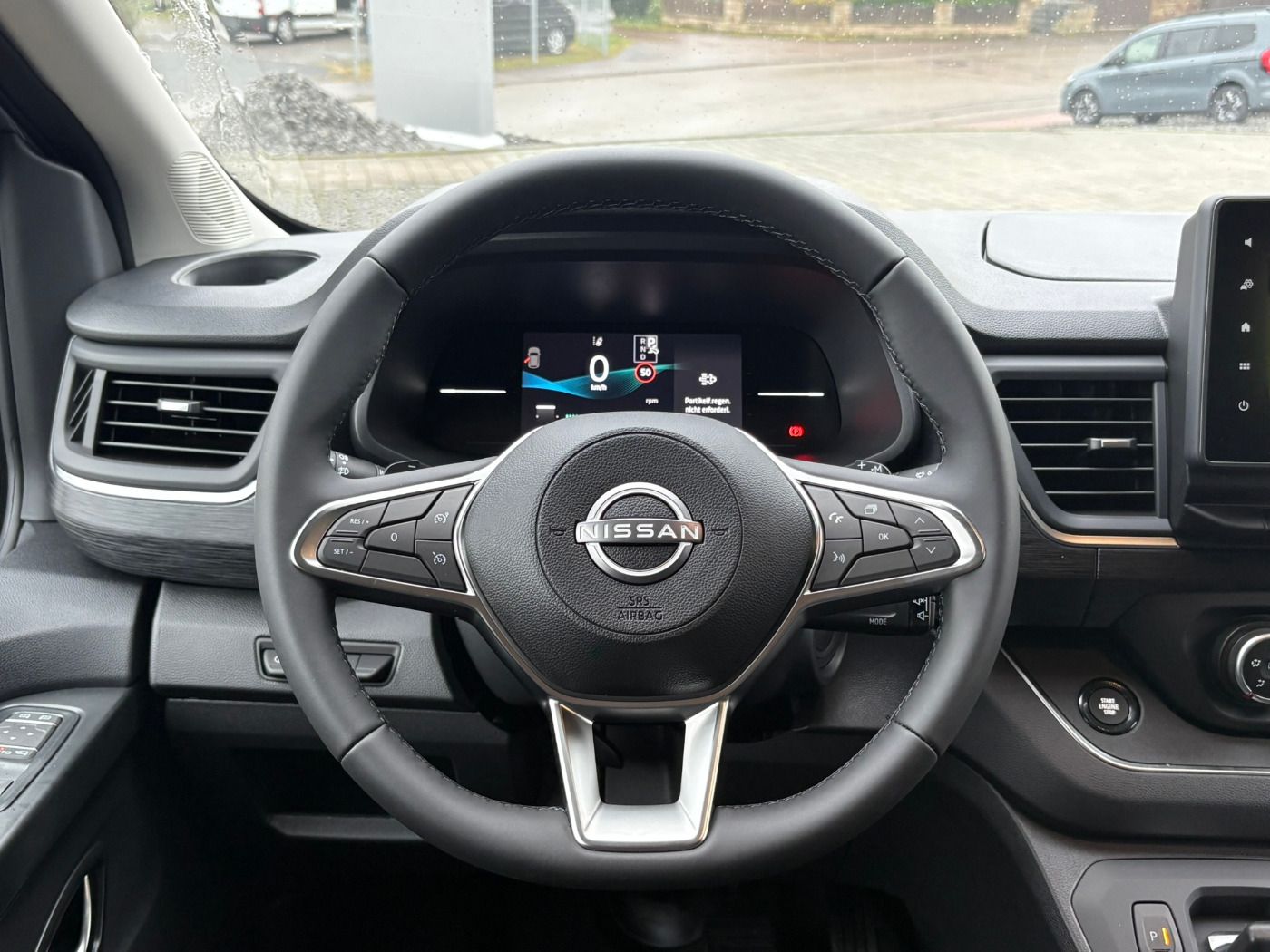 Fahrzeugabbildung Nissan Primastar Kombi dCI 170 L2H1 3.0t Tekna ACC+LED