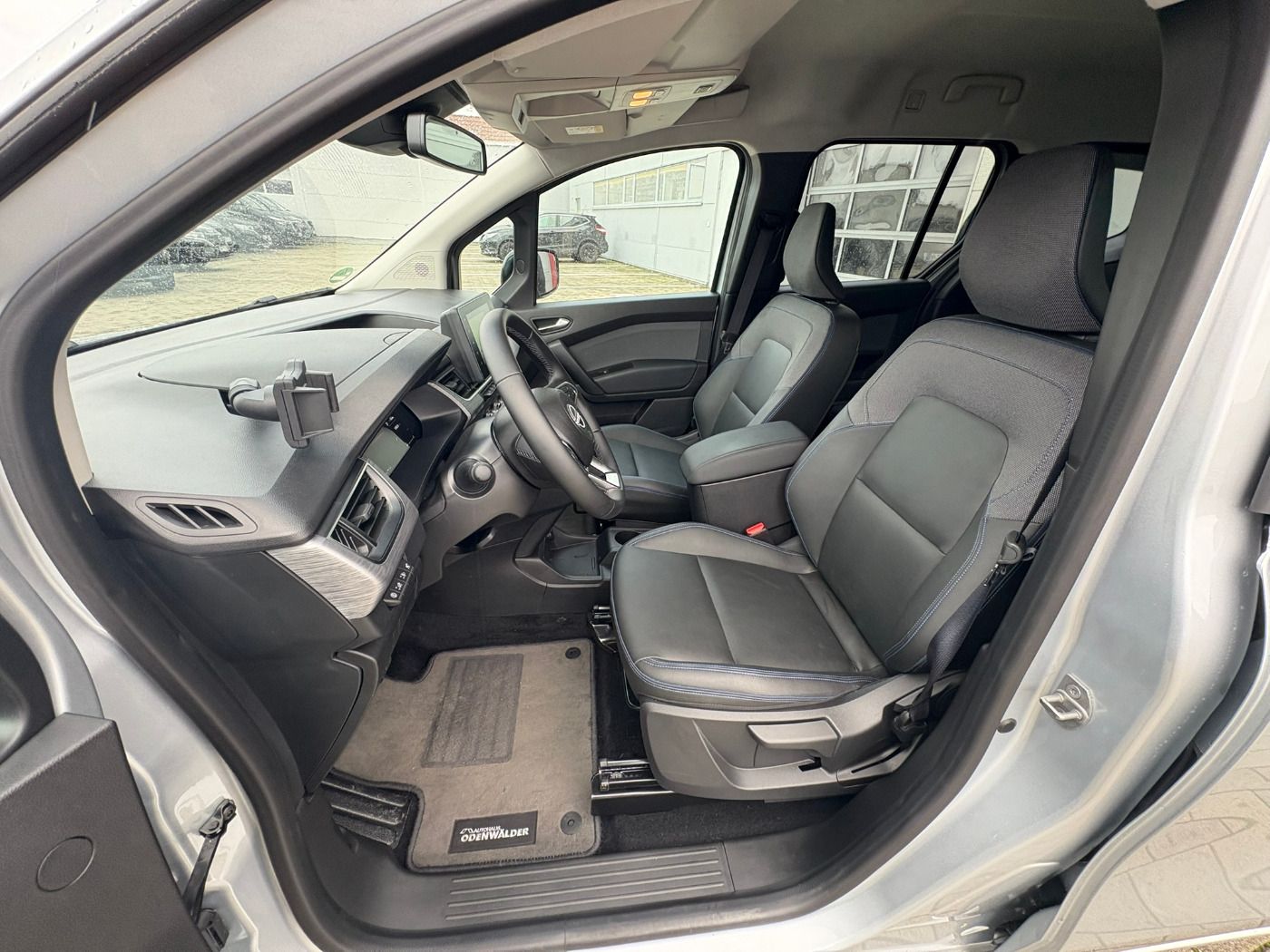 Fahrzeugabbildung Nissan Townstar Kombi L1 Tekna 1.3DIG-T