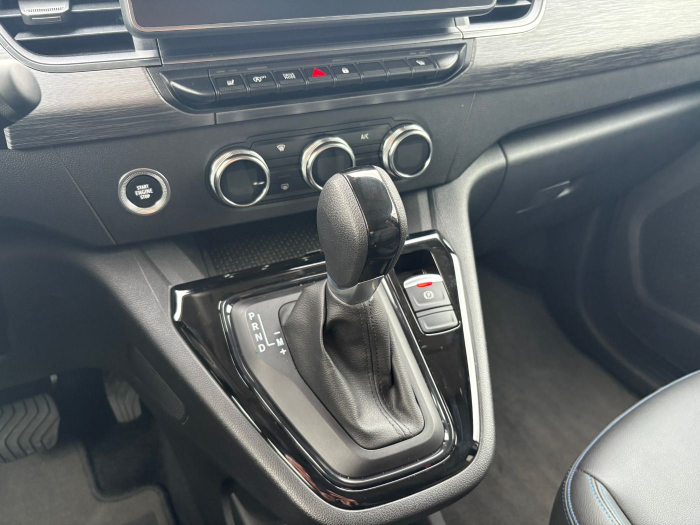 Fahrzeugabbildung Nissan Townstar Kombi L1 Tekna 1.3DIG-T