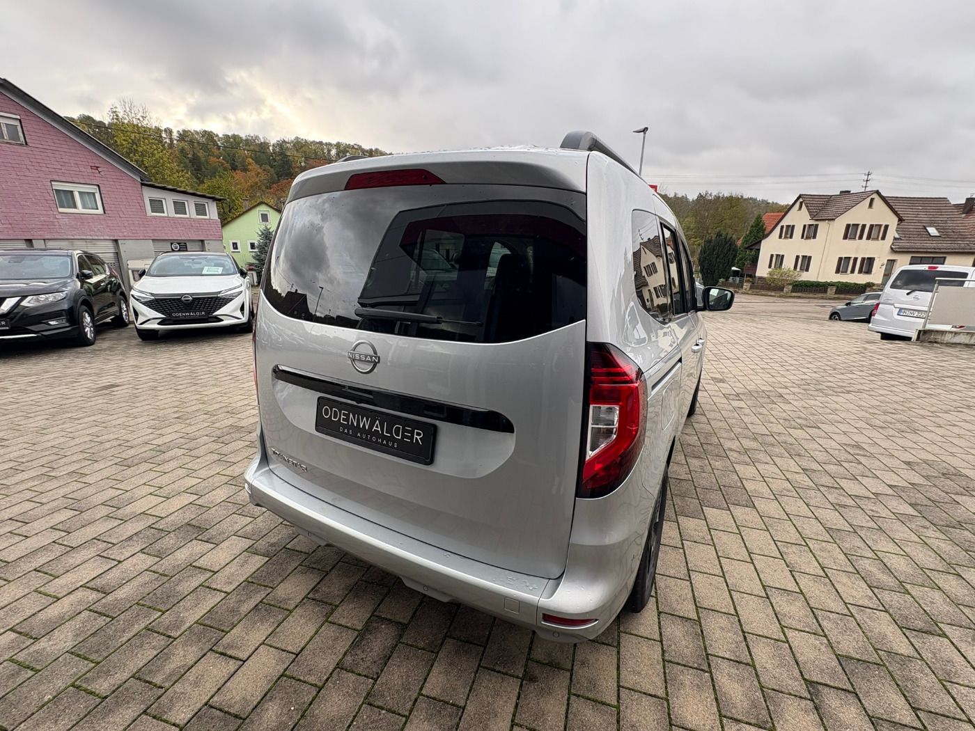 Fahrzeugabbildung Nissan Townstar Kombi L1 Tekna 1.3DIG-T