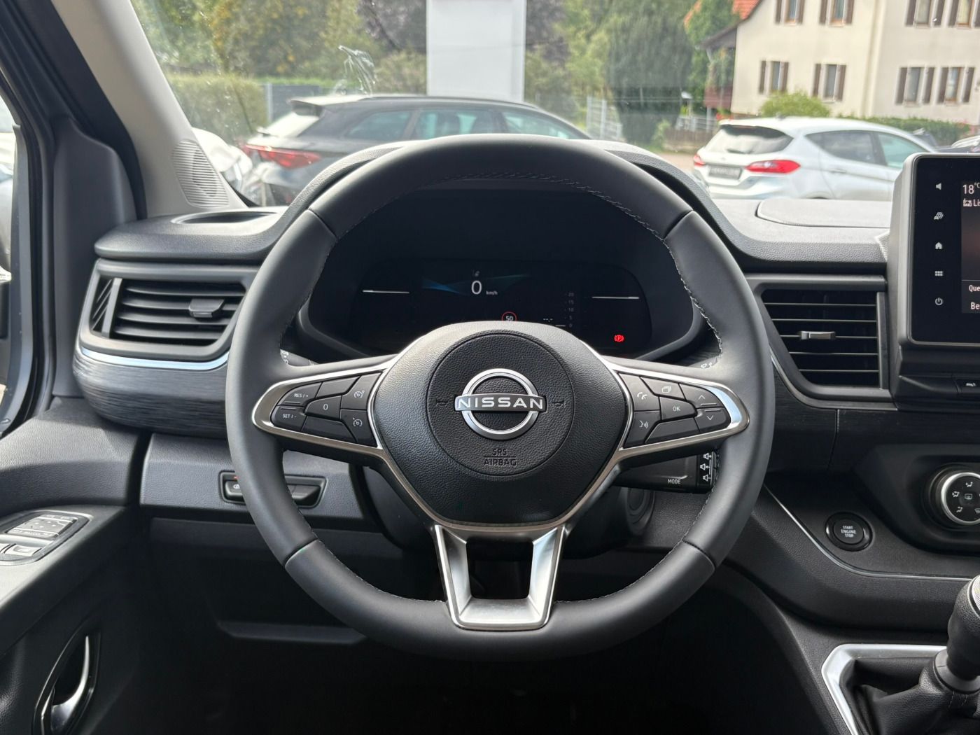 Fahrzeugabbildung Nissan Primastar Kombi dCI 110 L1H1 2.8t N-Connecta LED