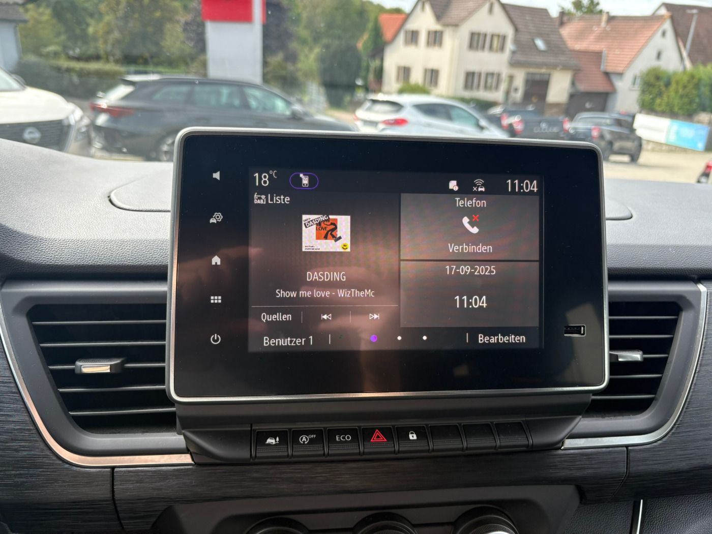 Fahrzeugabbildung Nissan Primastar Kombi dCI 110 L1H1 2.8t N-Connecta LED