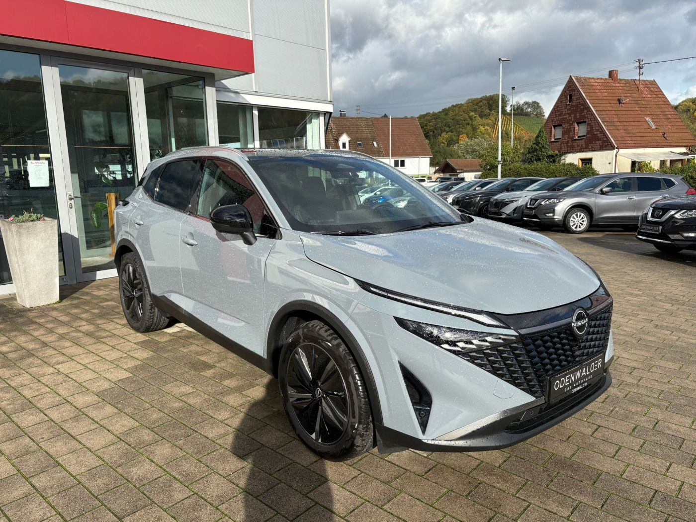 Fahrzeugabbildung Nissan Qashqai 1.3 DIG-T MHEV Tekna Bose+ Pano+LED+Navi
