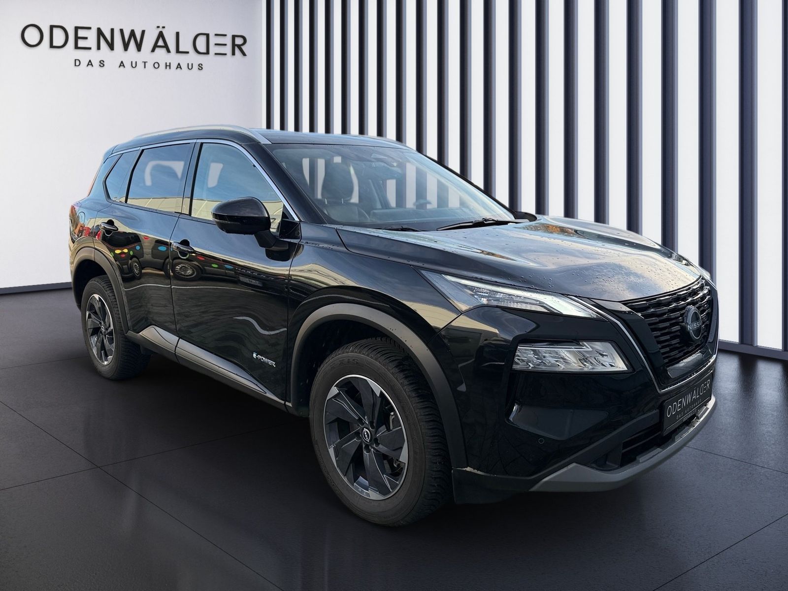 Fahrzeugabbildung Nissan X-Trail 1.5VC-T e-Power N-Connecta Familien Pake