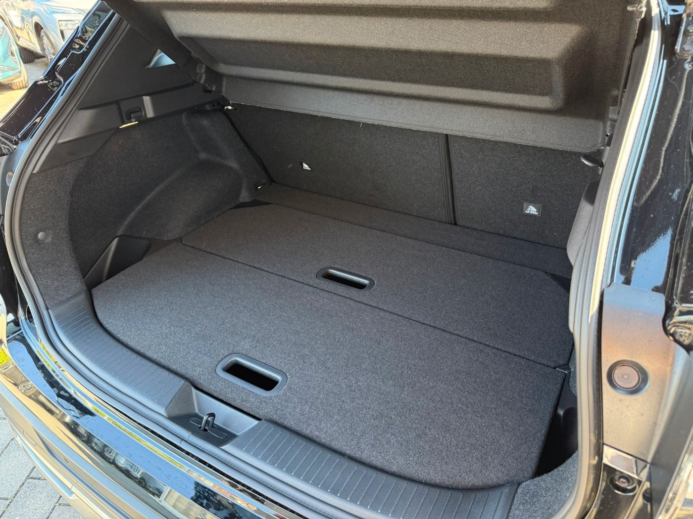 Fahrzeugabbildung Nissan Qashqai 1.3DIG-T MHEV N-Connecta CVT Winter Komf