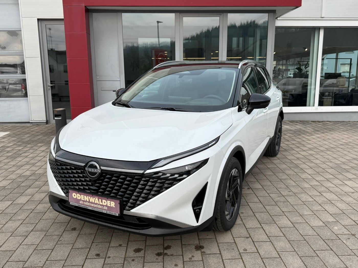 Nissan Qashqai 1.3DIG-T MHEV N-Connecta CVT Pano Winter