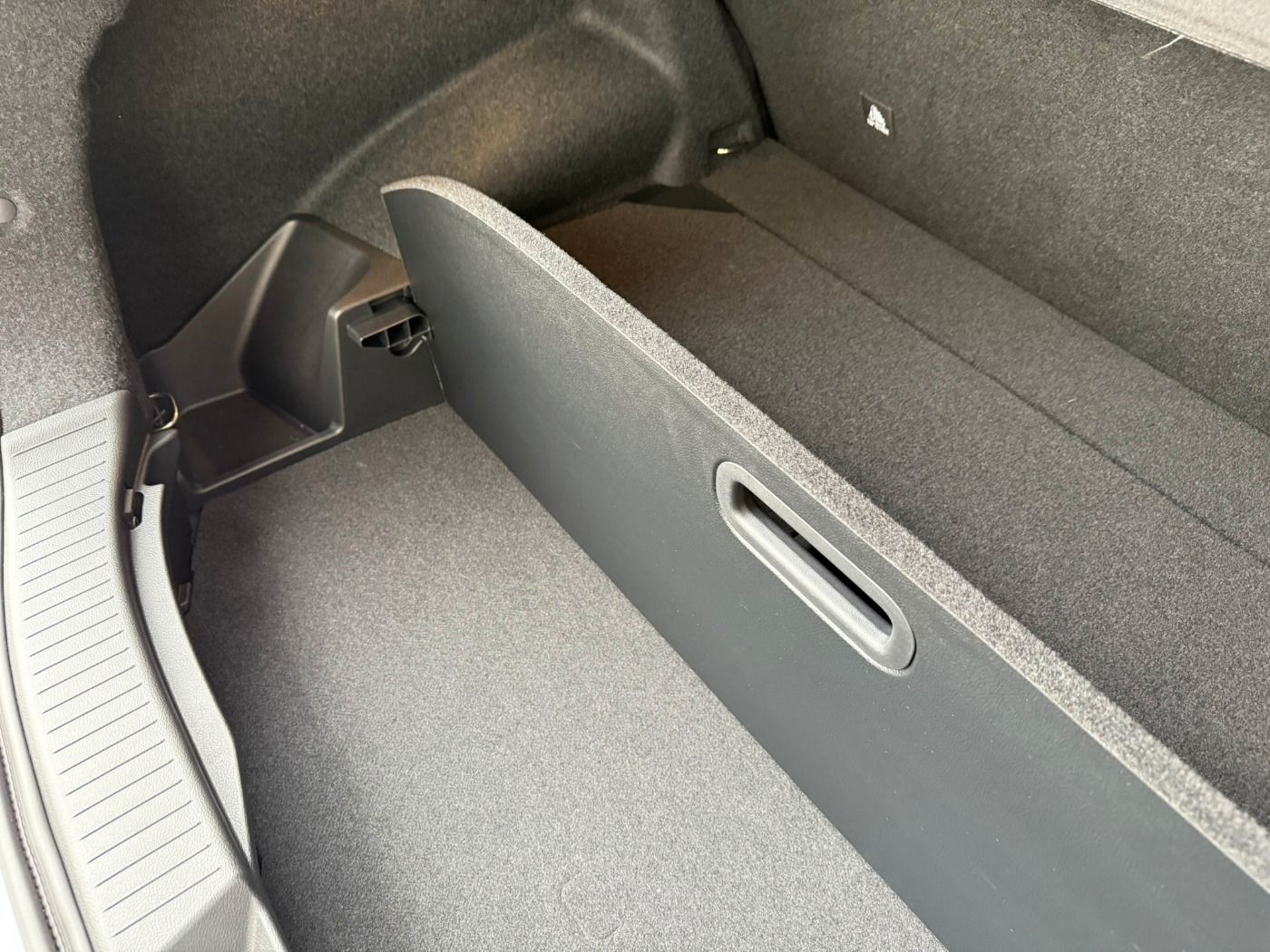 Fahrzeugabbildung Nissan Qashqai 1.3DIG-T MHEV N-Connecta CVT Pano Winter