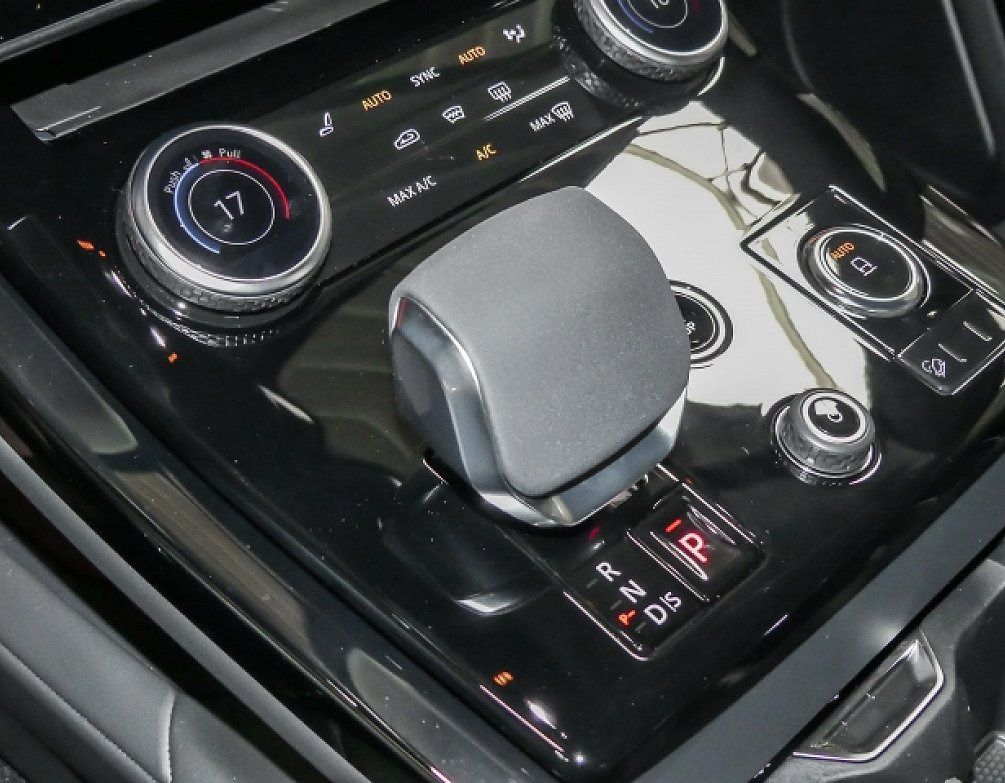 Fahrzeugabbildung Land Rover Range Rover Sport D300 Dyn.SE *ACC*5-Jahre Gar.