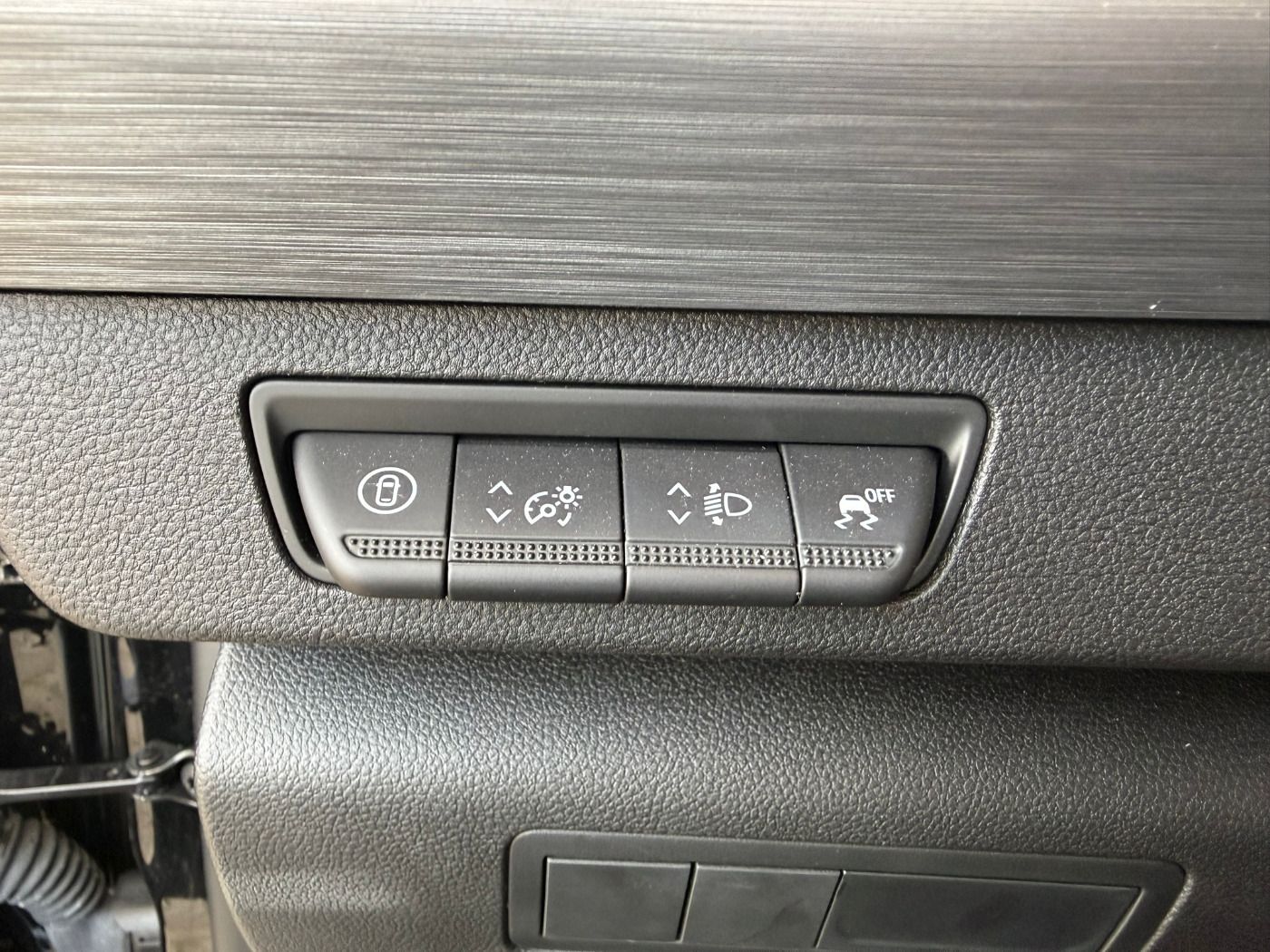 Fahrzeugabbildung Nissan Townstar Kombi 1.3DIG-T Autom. L1 Tekna Design P