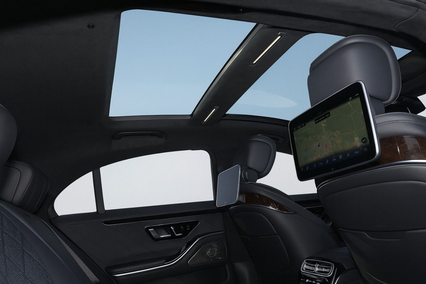 Fahrzeugabbildung Mercedes-Benz S 500 4Matic AMG Line ACC+LED+Luft+Navi+SHZ+Kam.