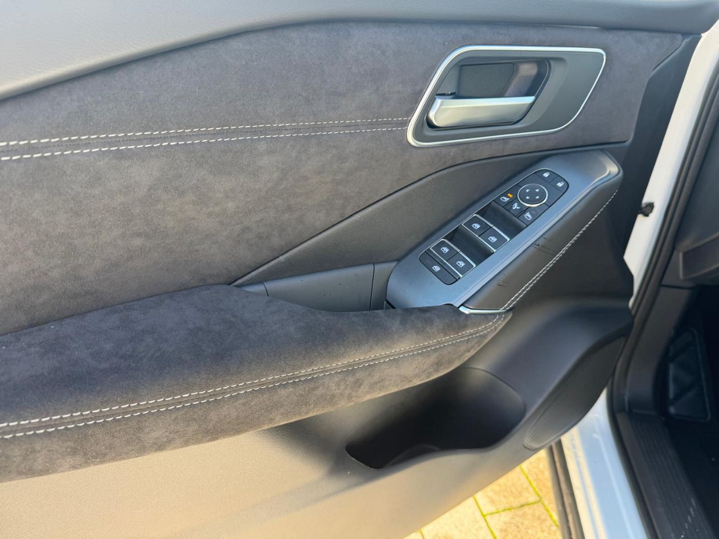 Fahrzeugabbildung Nissan Qashqai 1.5 VC-T N-Design e-Power ACC+Alcantara