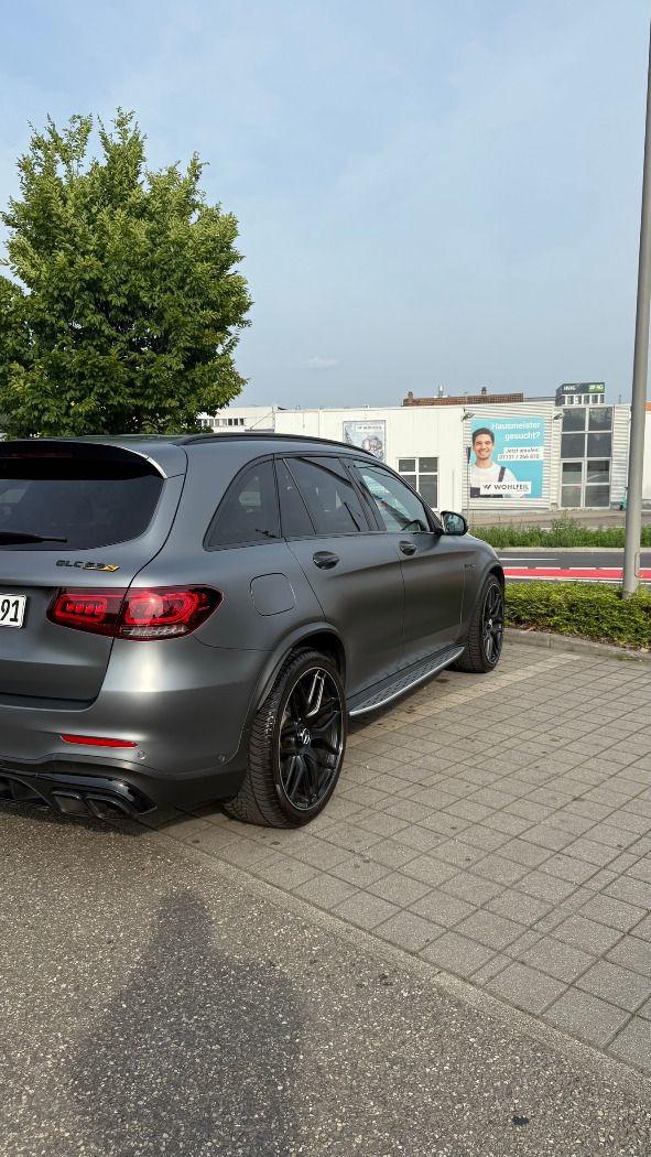 Fahrzeugabbildung Mercedes-Benz GLC 63 S 4Matic Edition 1 LED+Luft+SHZ+2xKlima