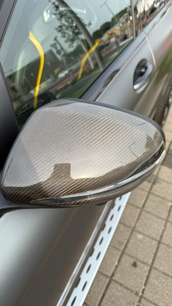 Fahrzeugabbildung Mercedes-Benz GLC 63 S 4Matic Edition 1 LED+Luft+SHZ+2xKlima