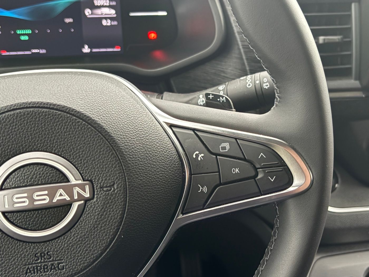 Fahrzeugabbildung Nissan Primastar Kombi L2H1 Tekna Autom. 9S 9-Sitzer