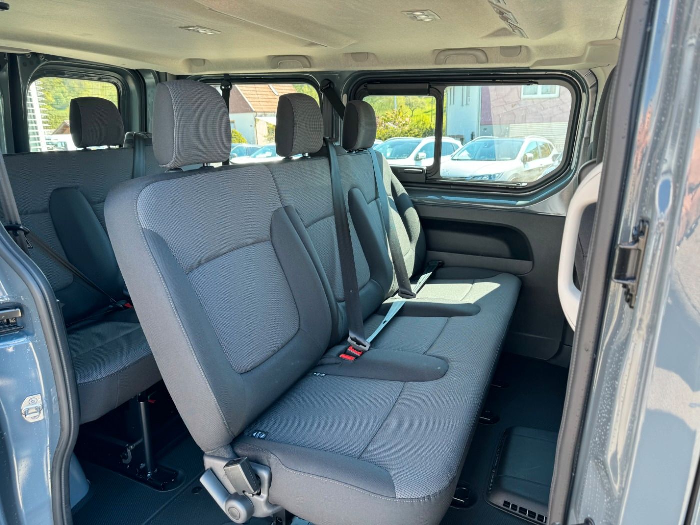 Fahrzeugabbildung Nissan Primastar Kombi L1H1 2.8t Acenta