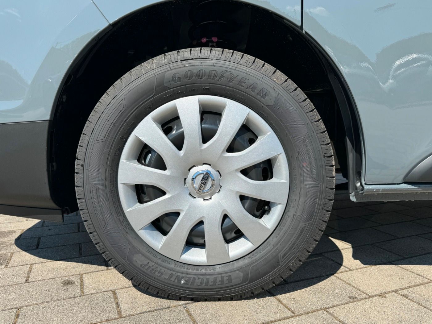 Fahrzeugabbildung Nissan Primastar Kombi L1H1 2.8t Acenta