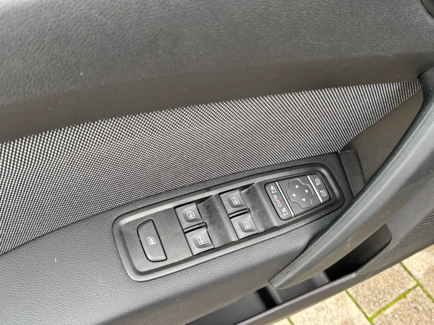 Fahrzeugabbildung Nissan Townstar L1 Tekna Kombi DIG-T 130