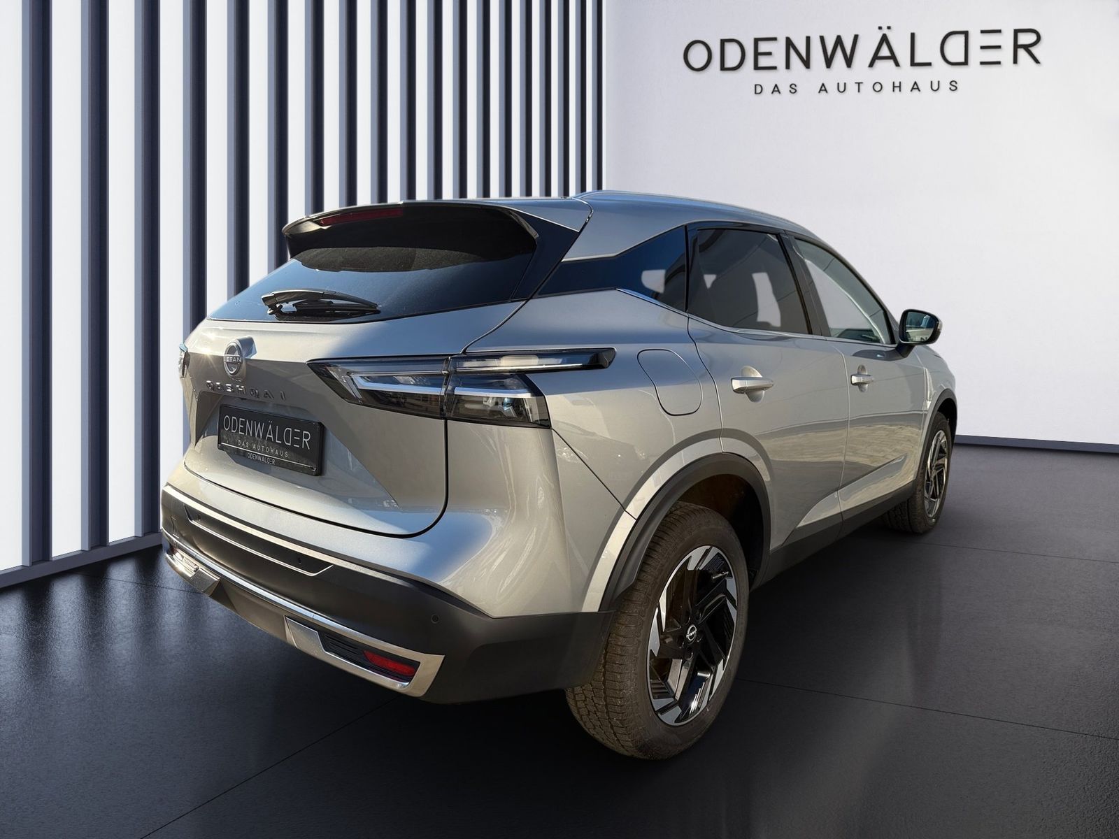 Fahrzeugabbildung Nissan Qashqai 1.3DIG-T MHEV N-Connecta Winter Komfort