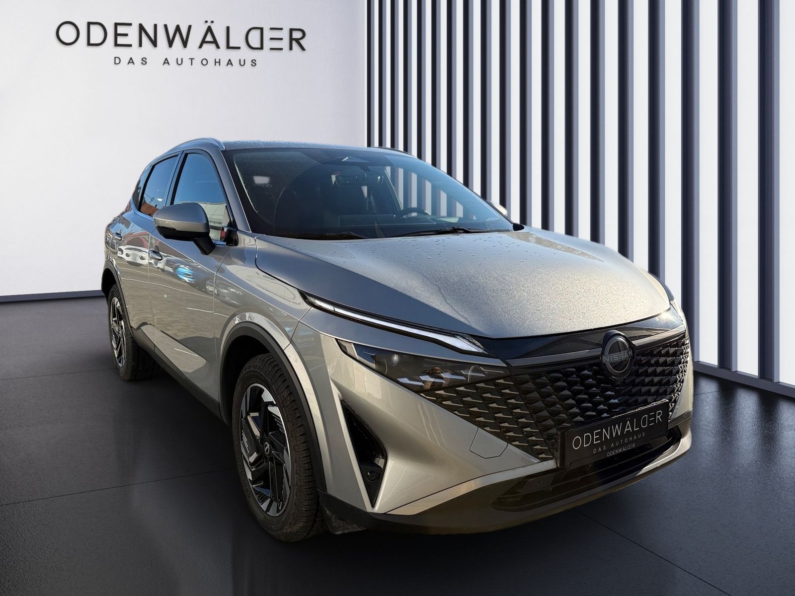 Fahrzeugabbildung Nissan Qashqai 1.3DIG-T MHEV N-Connecta Winter Komfort