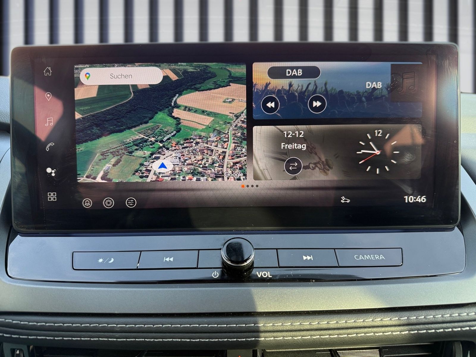 Fahrzeugabbildung Nissan Qashqai 1.3DIG-T MHEV N-Connecta Winter Komfort