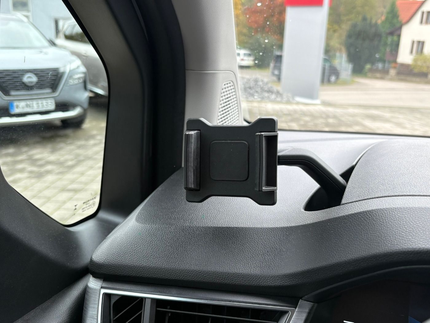 Fahrzeugabbildung Nissan Townstar L1 Tekna Kombi DIG-T 130