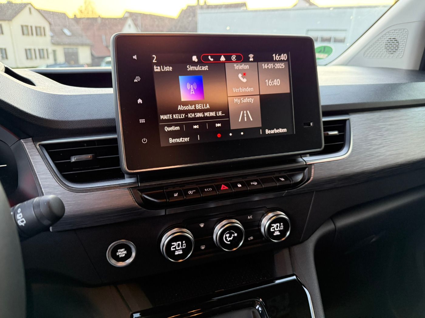 Fahrzeugabbildung Nissan Townstar Kombi L1 1.3DIG-T Tekna Design Paket