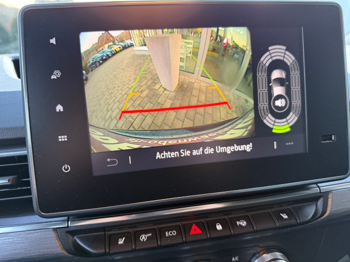 Fahrzeugabbildung Nissan Townstar Kombi L1 1.3DIG-T Tekna Design Paket