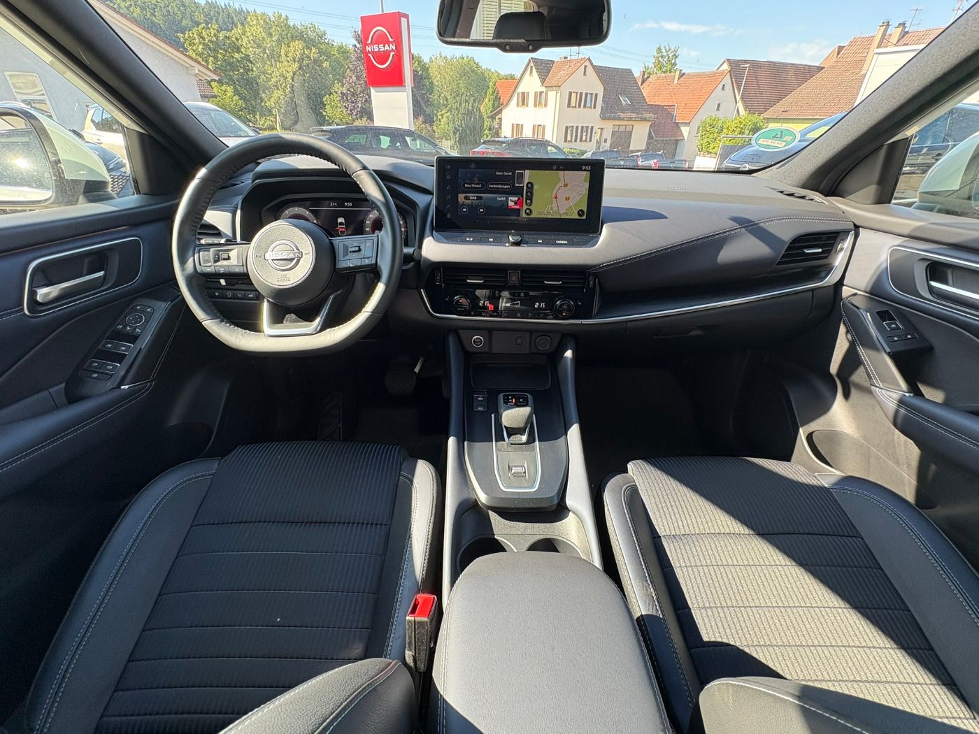 Fahrzeugabbildung Nissan Qashqai 1.3 DIG-T MHEV Tekna Technologie