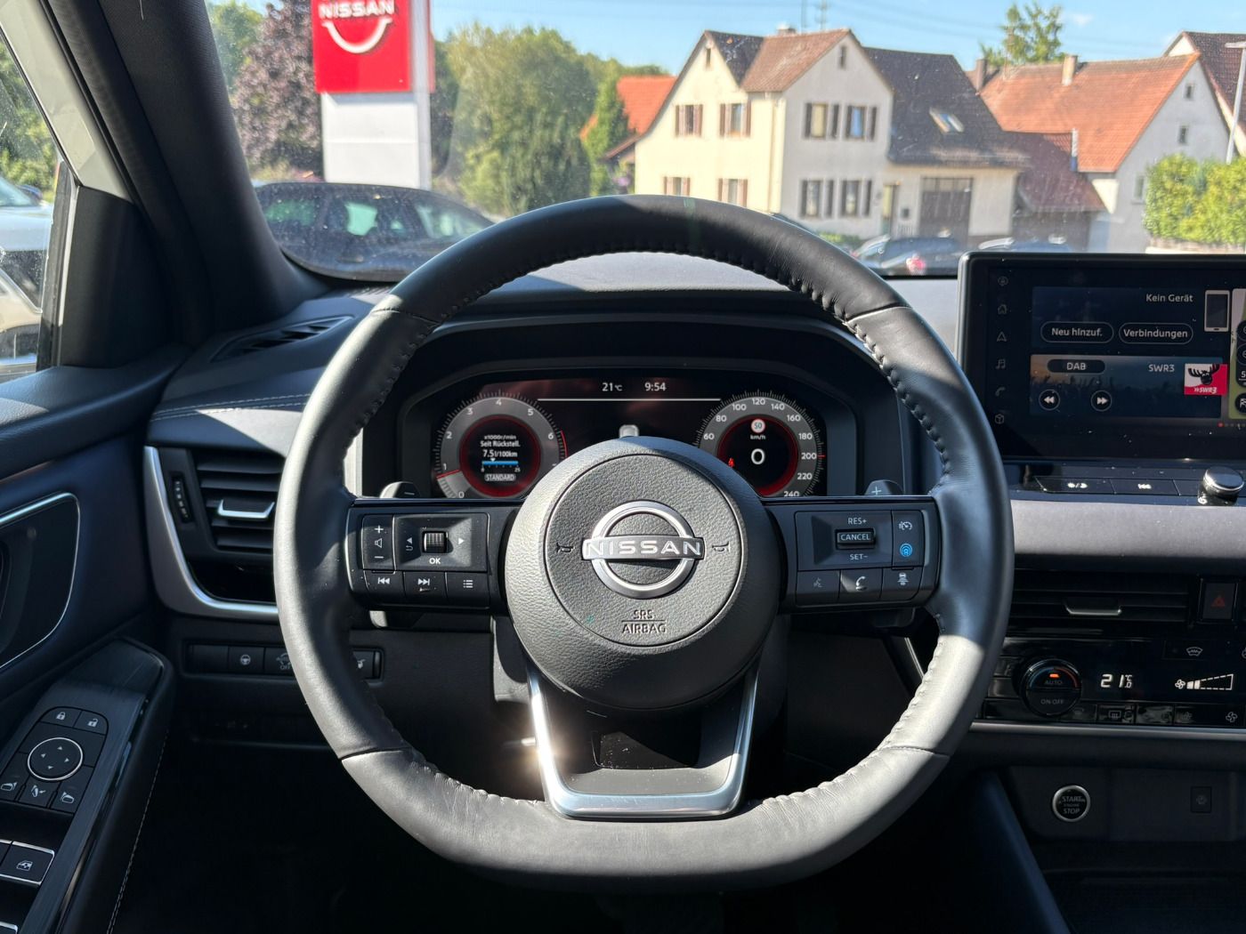 Fahrzeugabbildung Nissan Qashqai 1.3 DIG-T MHEV Tekna Technologie