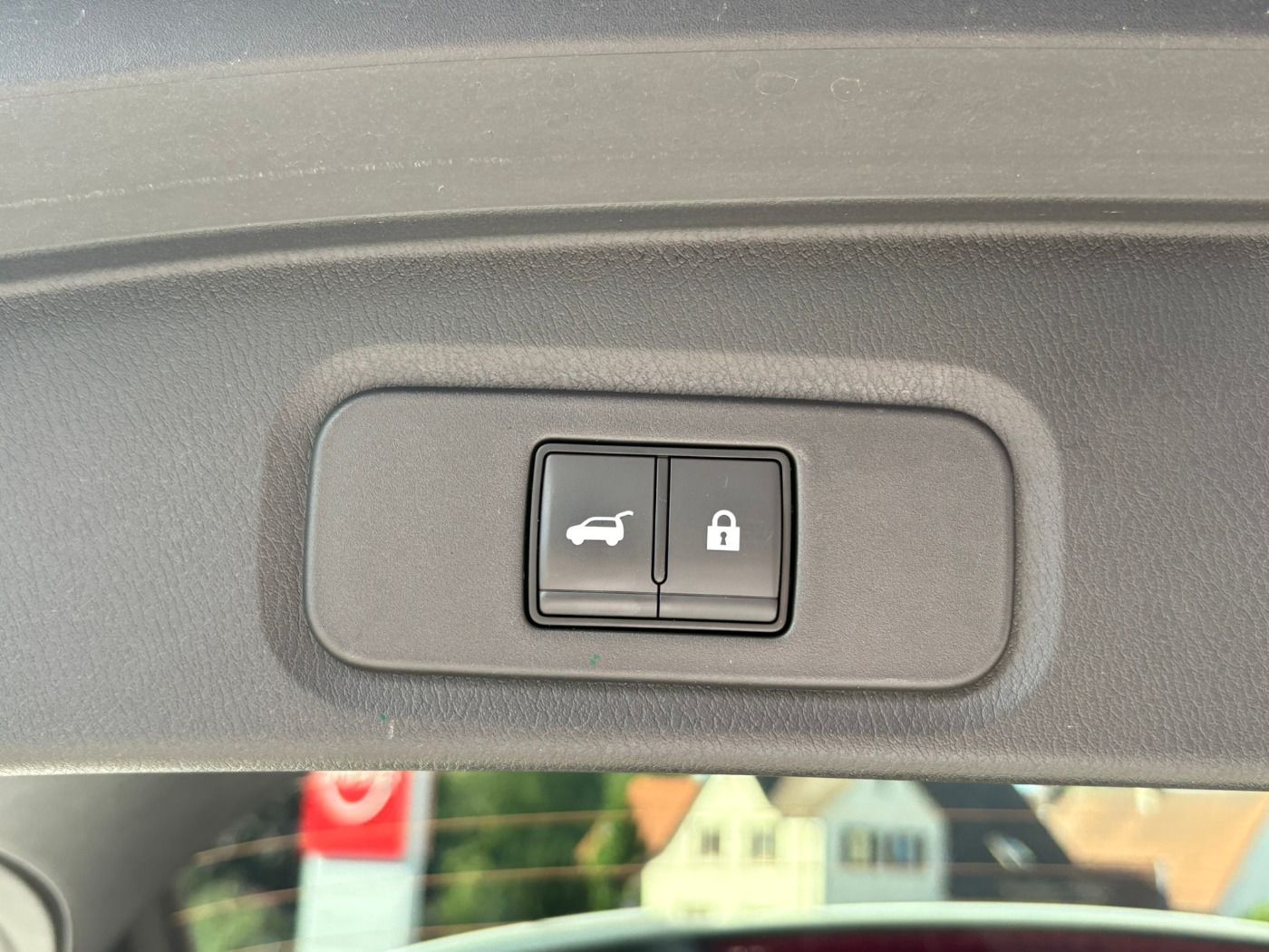 Fahrzeugabbildung Nissan Qashqai 1.3 DIG-T MHEV Tekna Technologie