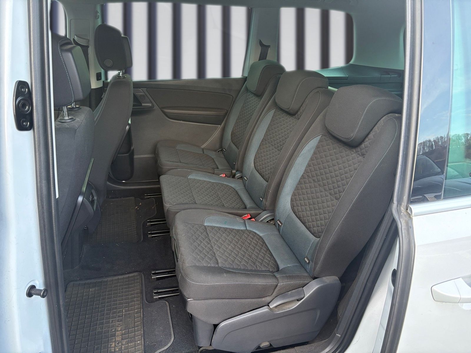 Fahrzeugabbildung Volkswagen Sharan 2.0 TDI BMT IQ.DRIVE SHZ+Winterp.+KlimaA