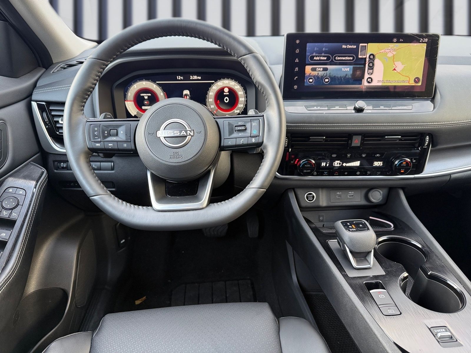 Fahrzeugabbildung Nissan X-Trail 1.5VC-T MHEV N-Connecta CVT HUD Pano