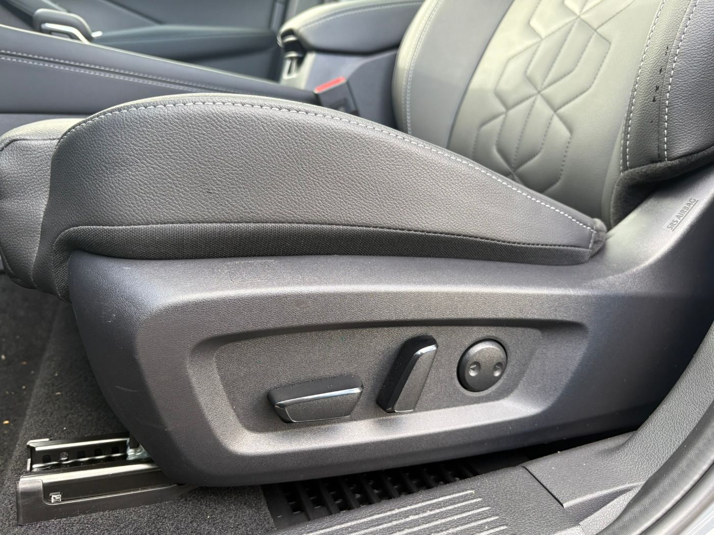 Fahrzeugabbildung Nissan Qashqai E-Power Tekna LED + Navi