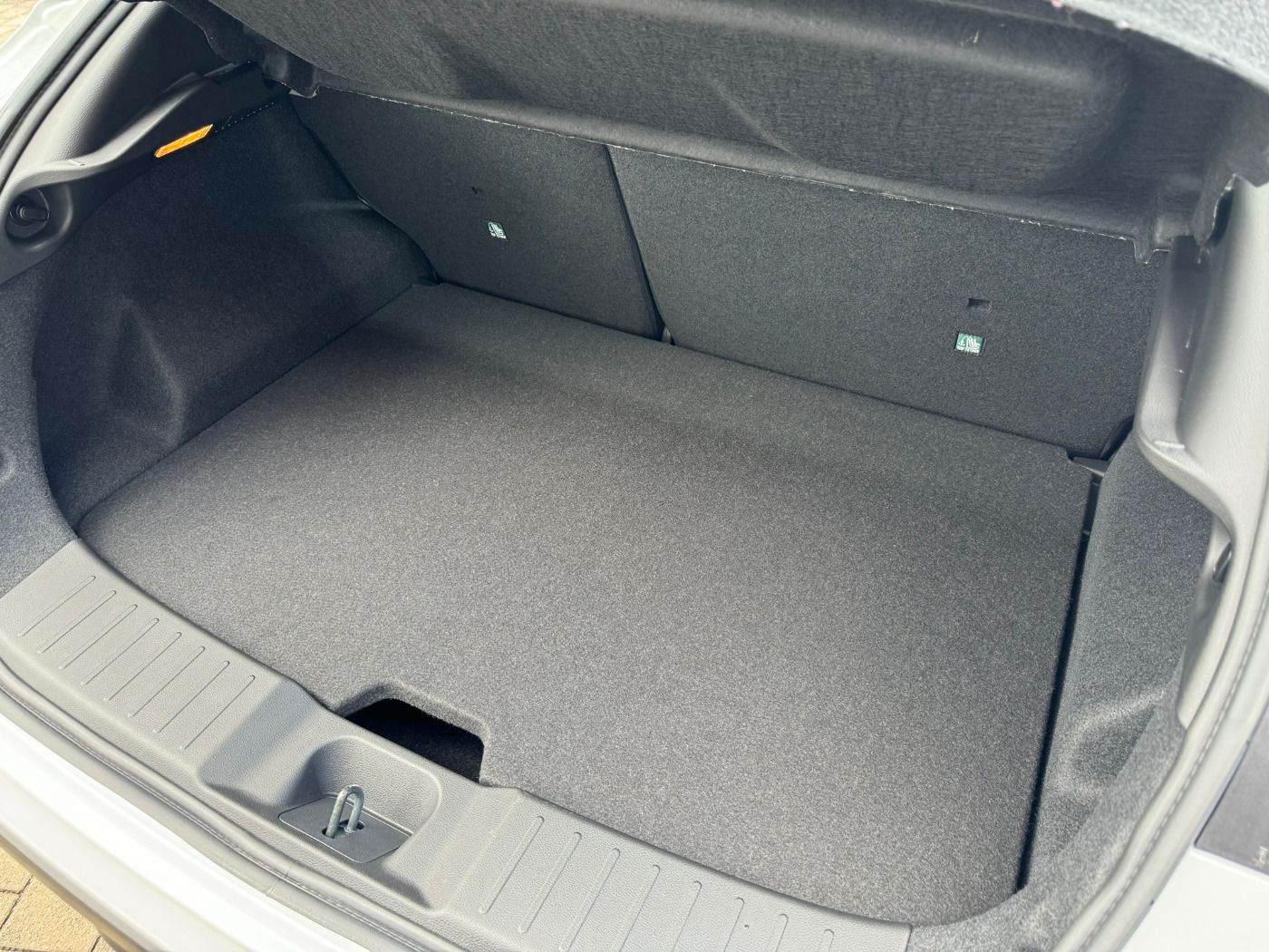 Fahrzeugabbildung Nissan Juke 1.0DIG-T Acenta Autom. Komfort Paket Nissan