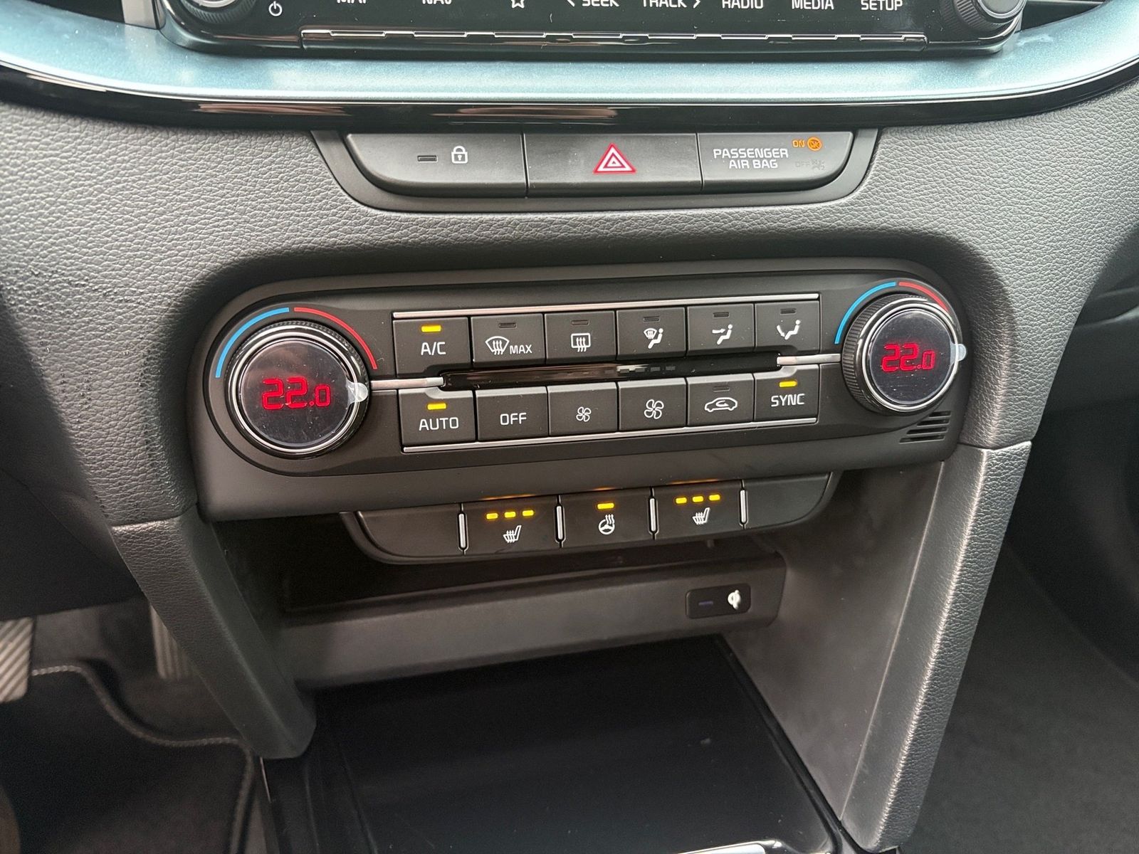 Fahrzeugabbildung Kia cee'd Sportswagon 1.0 T-GDI Design Edition ACC