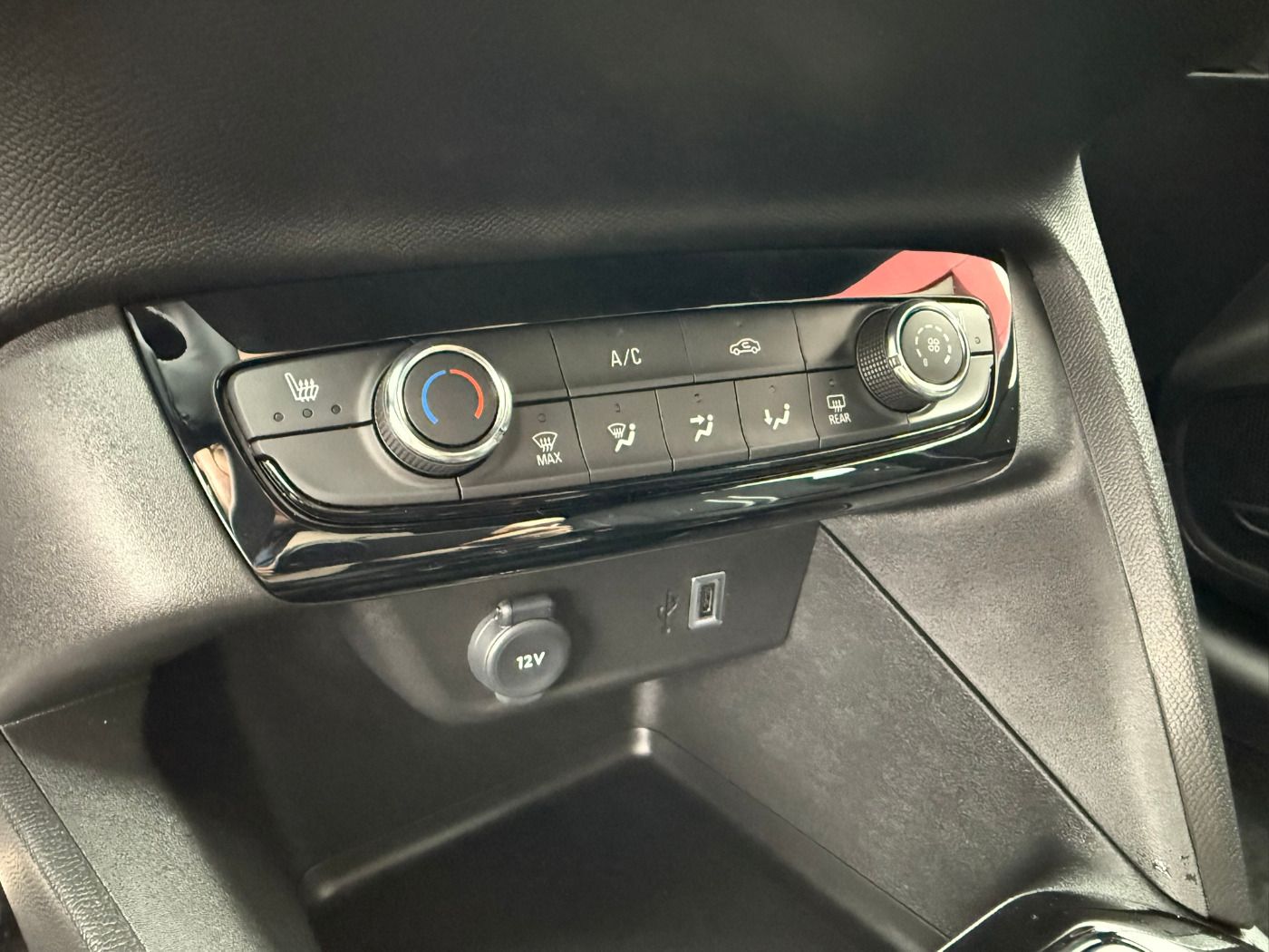 Fahrzeugabbildung Opel Corsa F 1.2 Turbo GS-Line Automatik 100PS