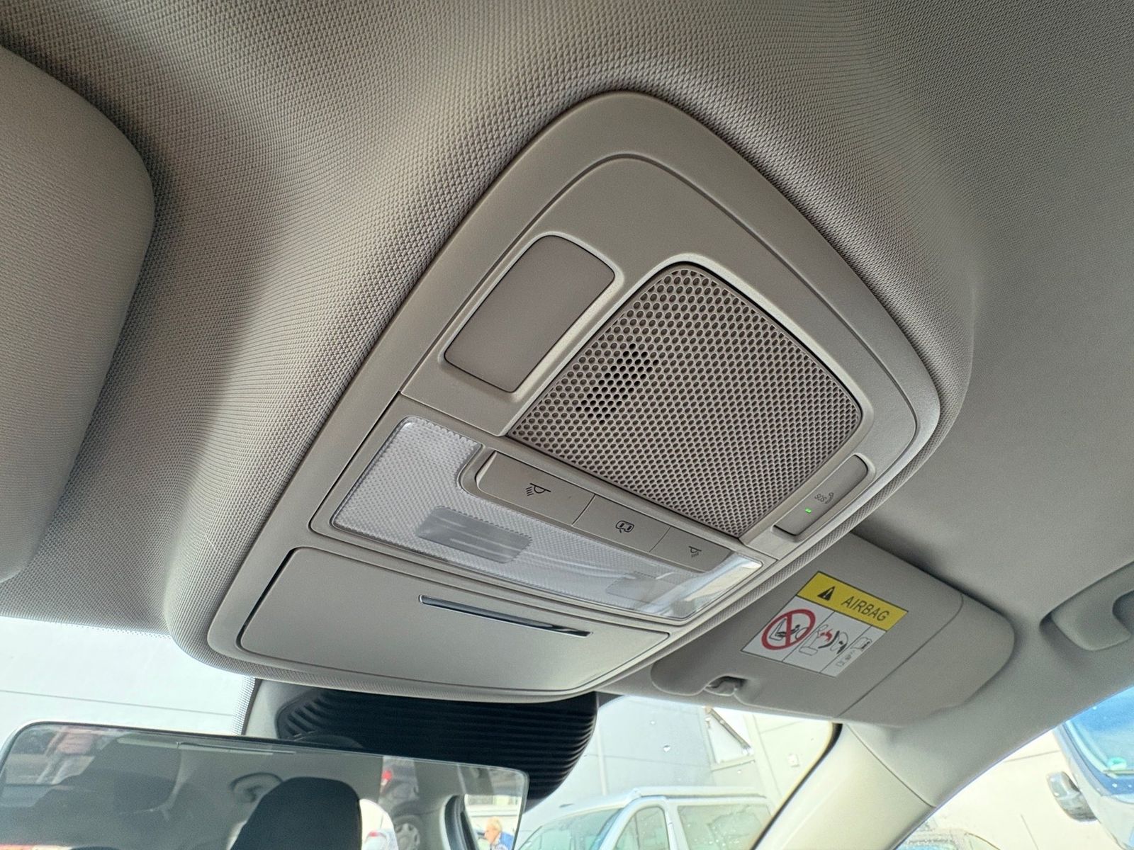 Fahrzeugabbildung MG MG4 ACC+LED+Fernlichtass.+KlimaA+PDC+DynLicht+AU