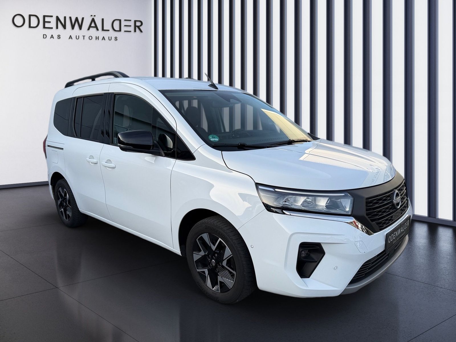 Fahrzeugabbildung Nissan Townstar Kombi 1.3DIG-T Autom. L1 Tekna Design P