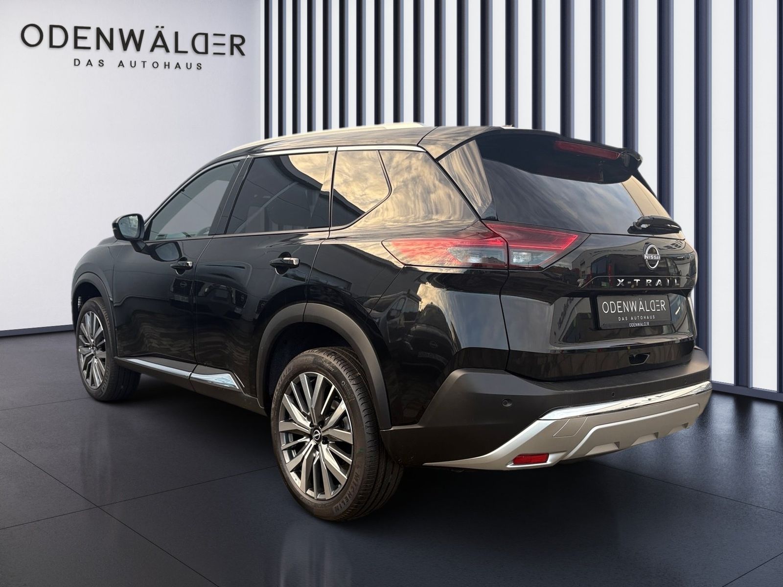 Fahrzeugabbildung Nissan X-Trail 1.5 VC-T MHEV Tekna+ ACC+LED+Navi+Pano