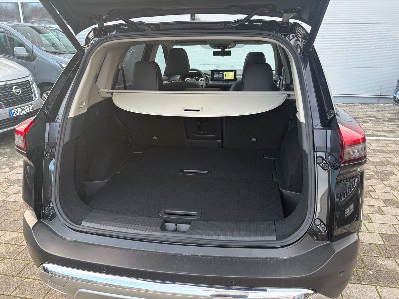 Fahrzeugabbildung Nissan X-Trail 1.5 VC-T MHEV Tekna+ ACC+LED+Navi+Pano