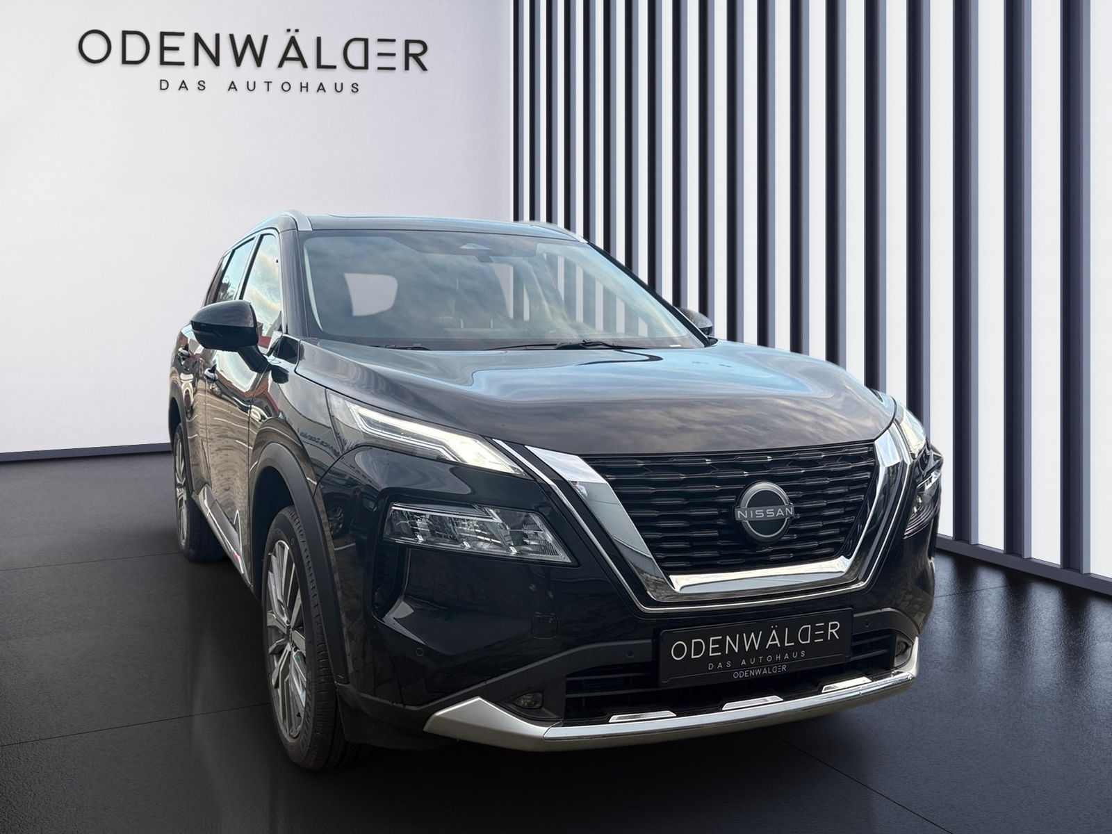 Fahrzeugabbildung Nissan X-Trail 1.5 VC-T MHEV Tekna+ ACC+LED+Navi+Pano