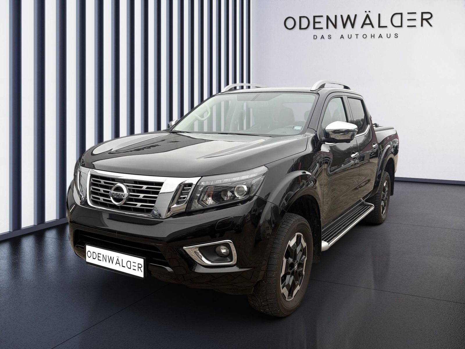 Nissan Navara NP300 4x4 2.3 dCi Tekna Double Cab LED+LM