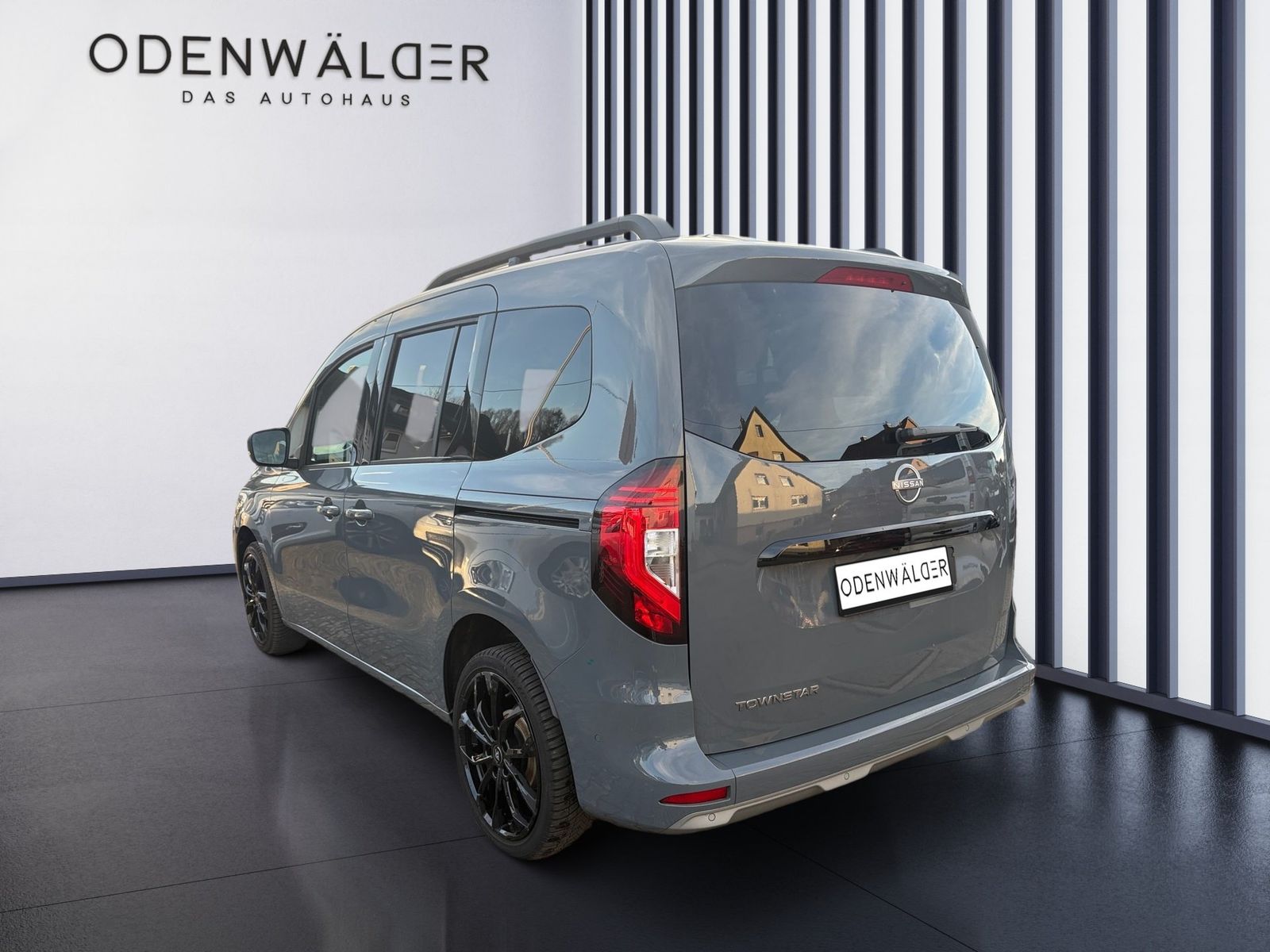 Fahrzeugabbildung Nissan Townstar Kombi Tekna 130PS L1